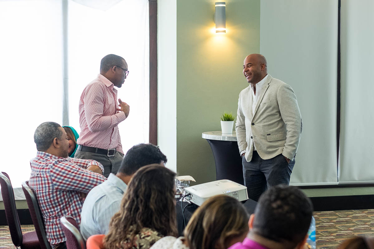 Social Media Talk speakers